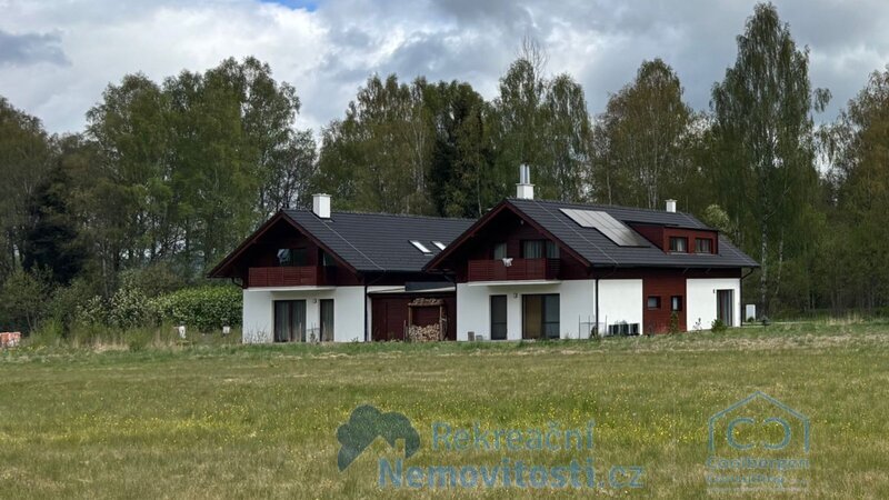 Horský apartmán u Lipenského jezera s krbem a výhledy do přírody