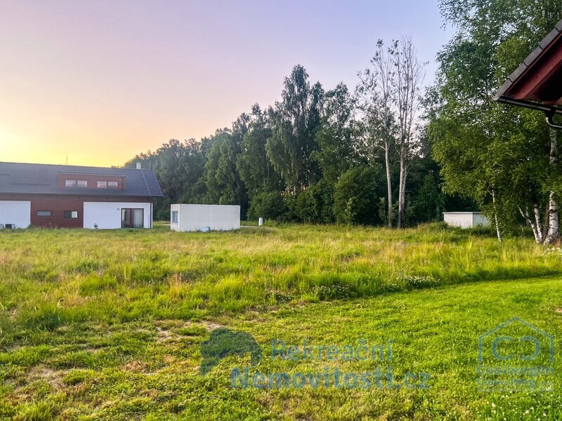 Moldau Park Nová Pec – stavební pozemek  874připravený k výstavbě