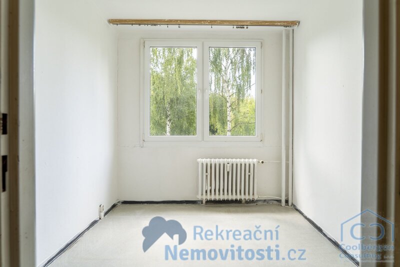 Komfortní byt v lokalitě Trnovanska - Teplice - Byt v objektu 1320-1330