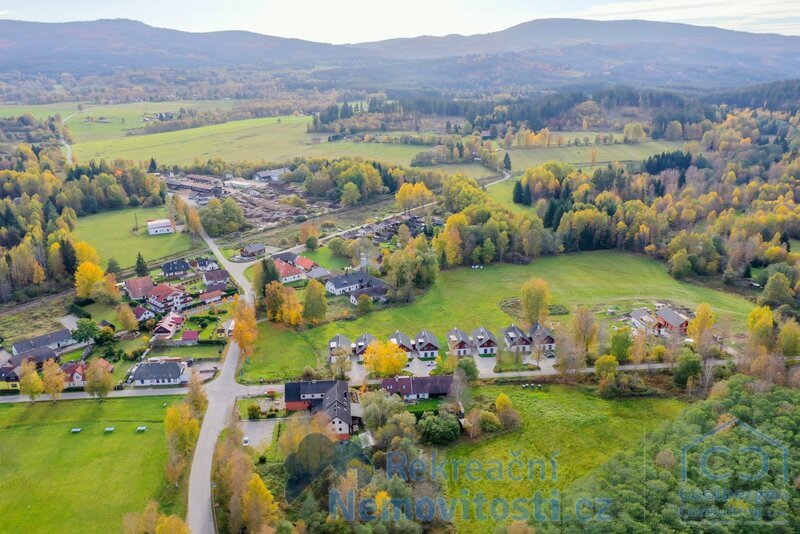 Prodej stavebního pozemku parc. č. 383/4 v projektu "Moldau Park Nová Pec" -  956 m2
