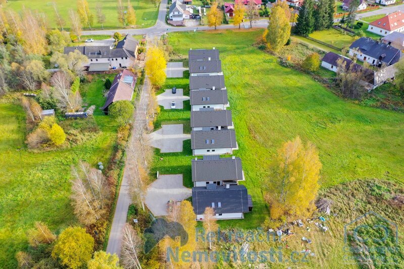 Prodej stavebního pozemku parc. č. 383/4 v projektu "Moldau Park Nová Pec" -  956 m2