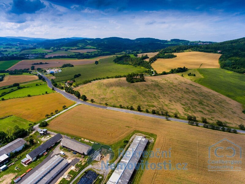 Soubor zemědělských pozemků 76,2 ha, Lčovice