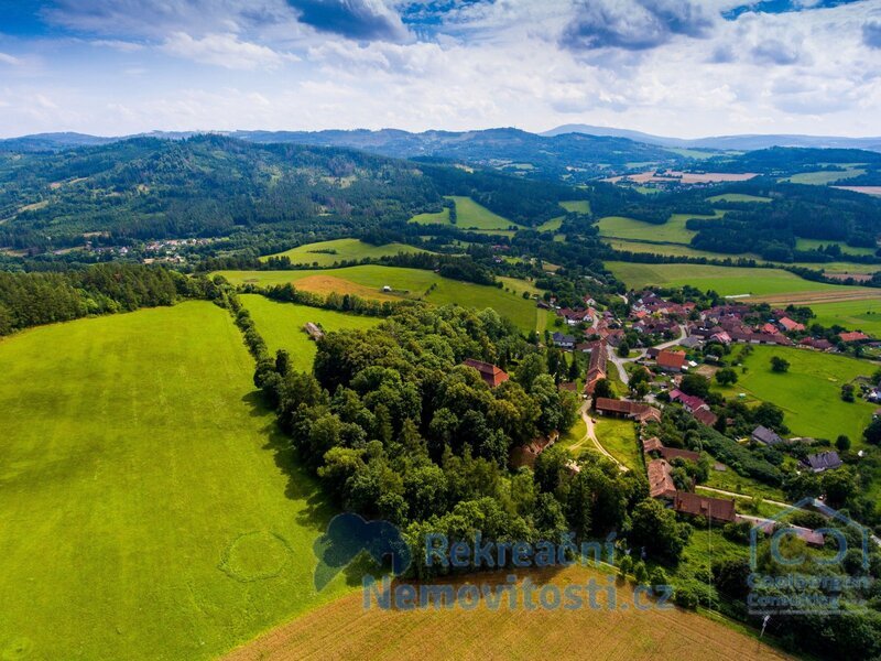 Soubor zemědělských pozemků 76,2 ha, Lčovice