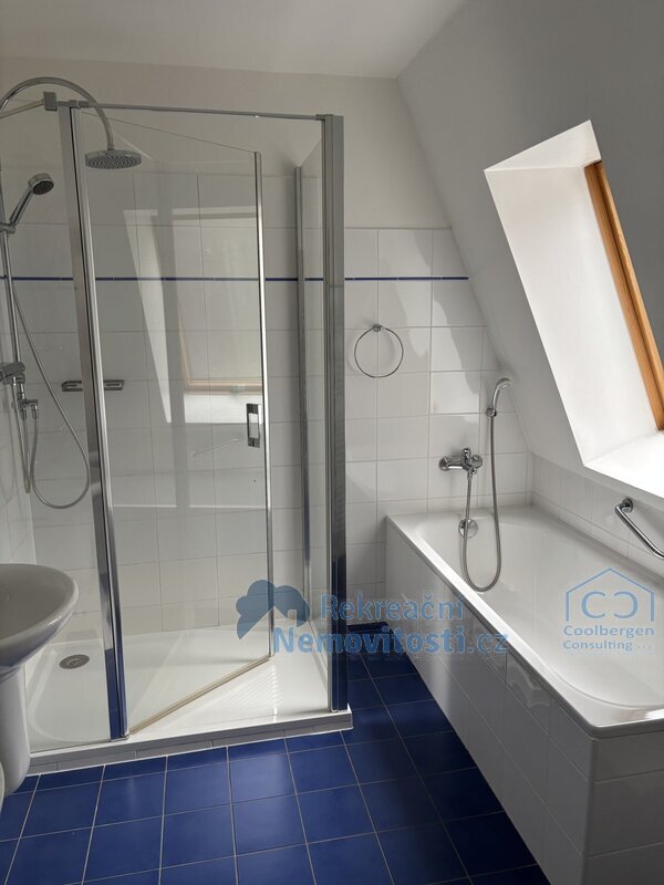 Prostorný mezonetový apartmán 736 v Lipno Lake Resort