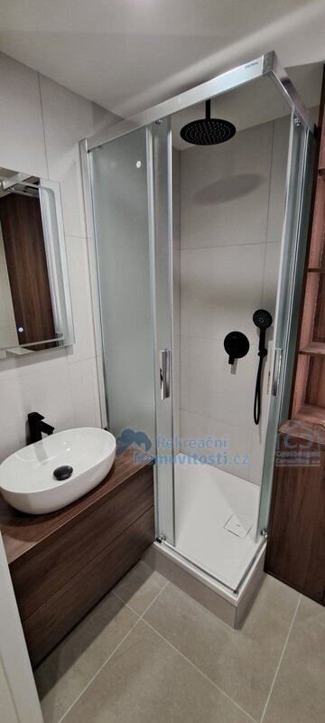 Komfortní rekonstruovaný byt 2+ kk v lokalitě Trnovanska - Teplice - čp 1324