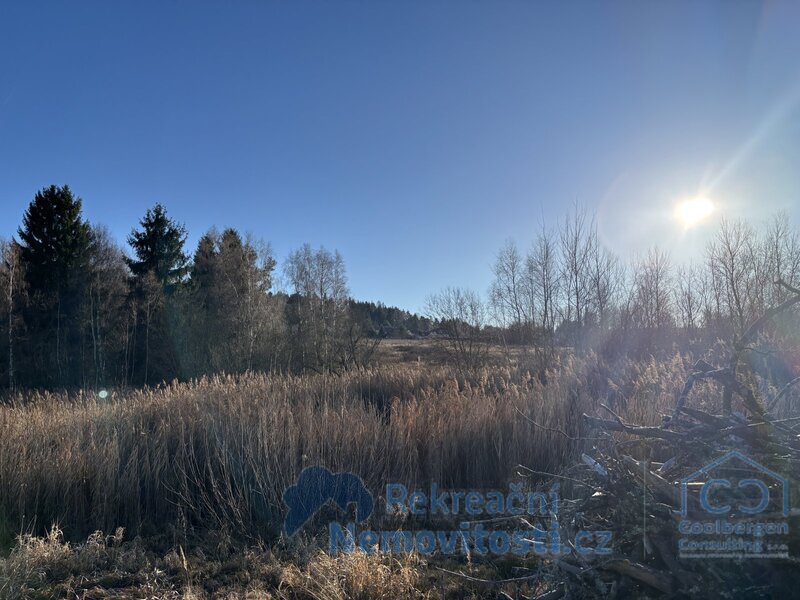 Stavební pozemek Světlik - bez sítí