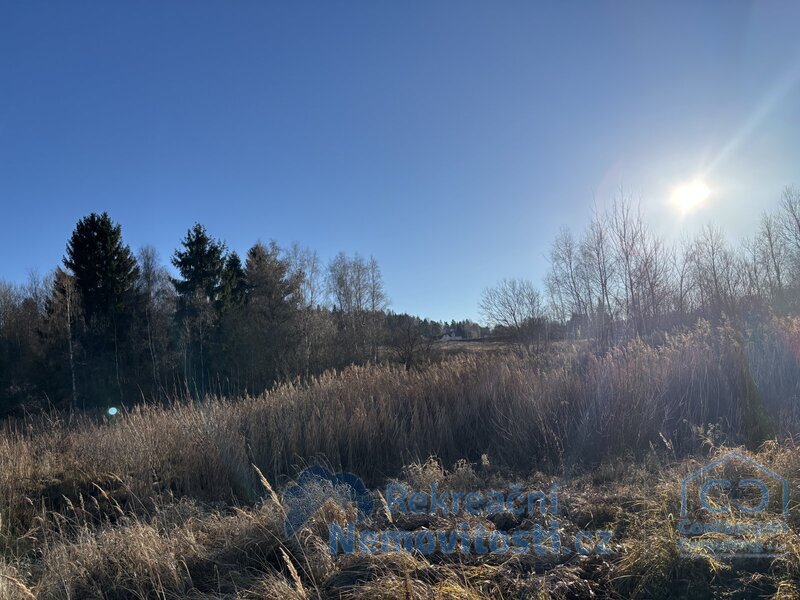 Stavební pozemek Světlik - bez sítí