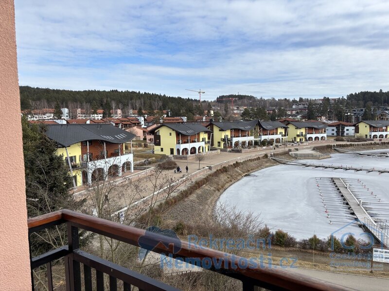 Nádherný apartmán 539 - 4+kk - s krásným výhledem na jezero